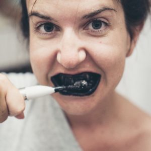 CHARCOAL_IS_IT_A_BONUS_FOR_DENTAL_HEALTH_OR_JUST_ANOTHER_PASSING_FAD